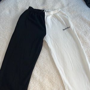 Black and white sweatpants Adika, babygirl text on it, M size